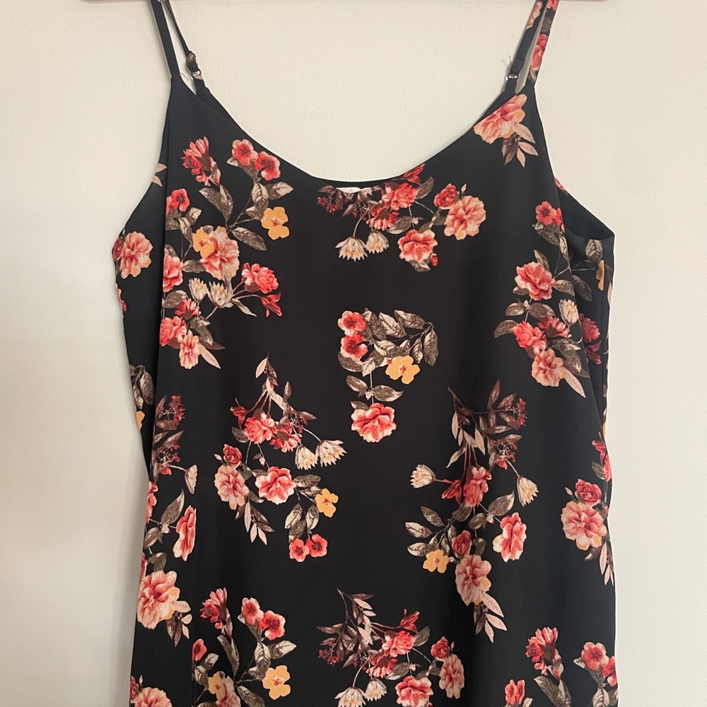 Black Floral Sleeveless Blouse
